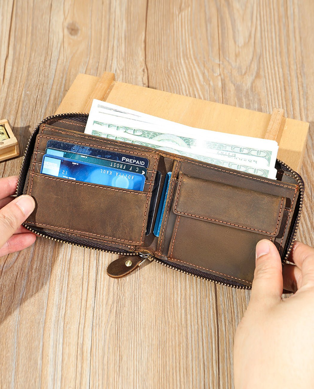 Zip Leather Wallet