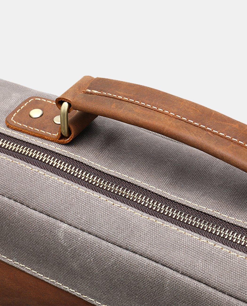 Classic Leather Messenger Bag