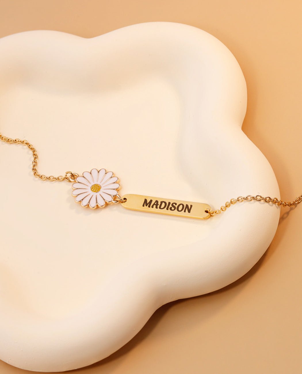 White Flower Necklace