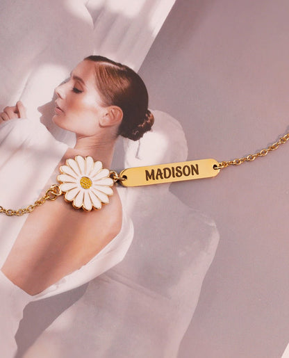 White Flower Necklace