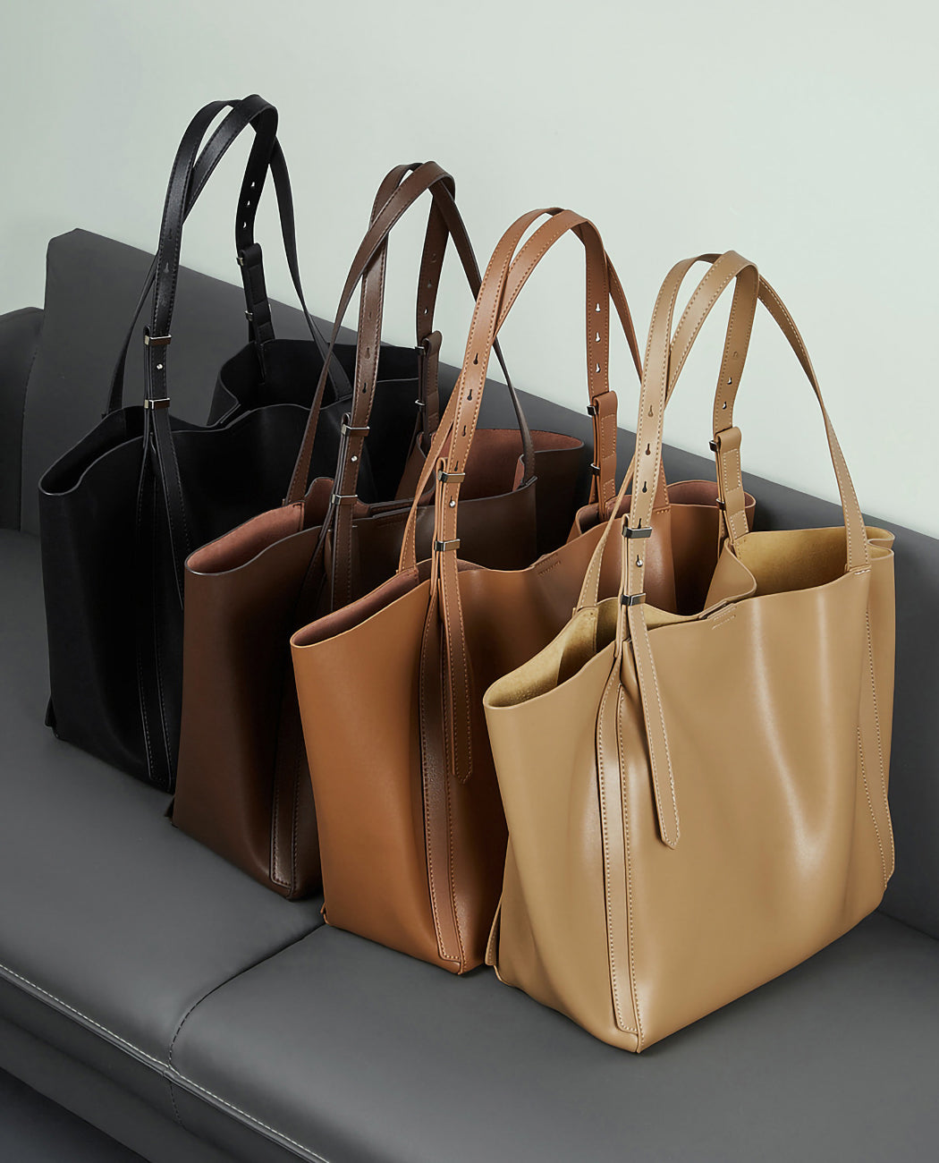 Women's Large Minimalist Leather Tote Bag